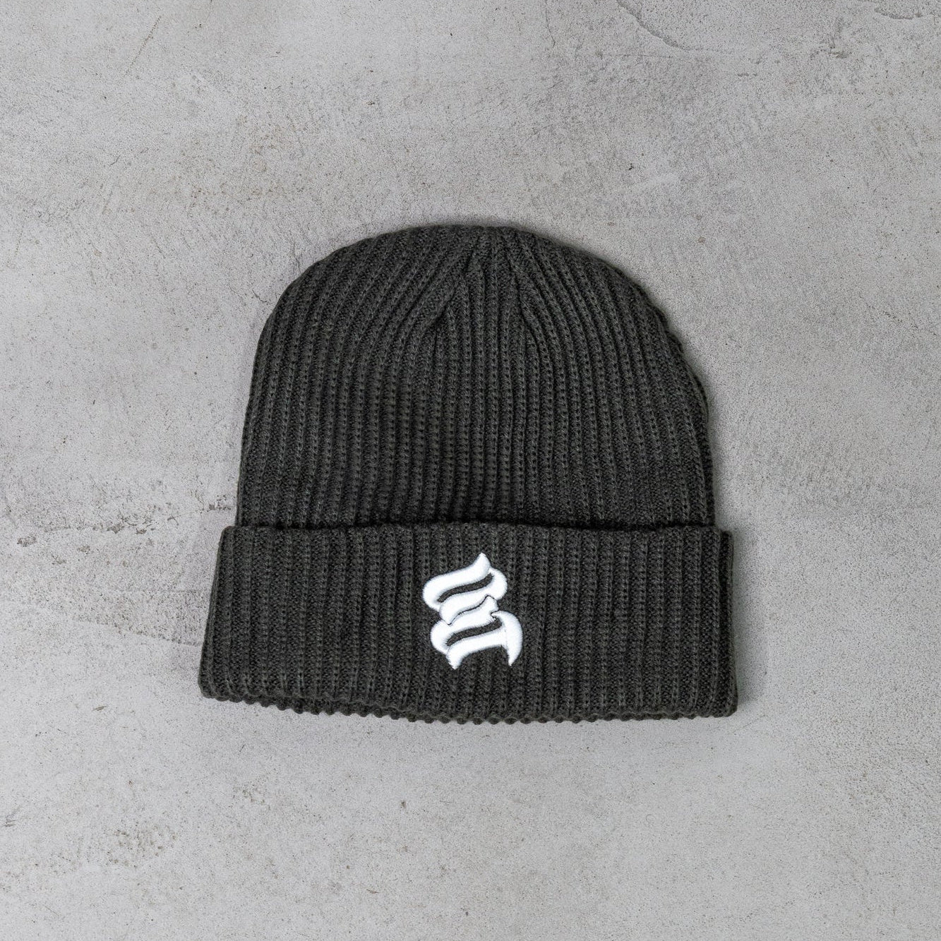 CHARCOAL ESSENTIAL BEANIE